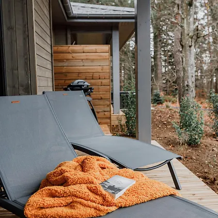 Familial Avec Jacuzzi Privatif, Acces Piscine Et Nombreuses Activites Au Bord Du Golf - Fr-1-582-367