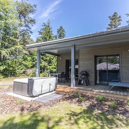 Familial Avec Jacuzzi Privatif, Accès Piscine Et Nombreuses Activités Au Bord Du Golf - Fr-1-582-367 *