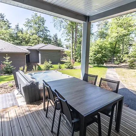 Familial Avec Jacuzzi Privatif, Acces Piscine Et Nombreuses Activites Au Bord Du Golf - Fr-1-582-367 *