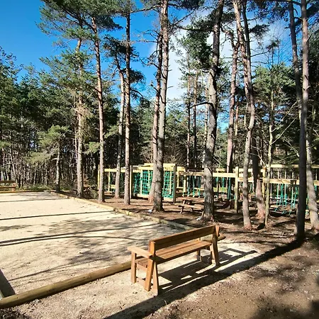 Holiday home Familial Avec Jacuzzi Privatif, Acces Piscine Et Nombreuses Activites Au Bord Du Golf - Fr-1-582-367 *